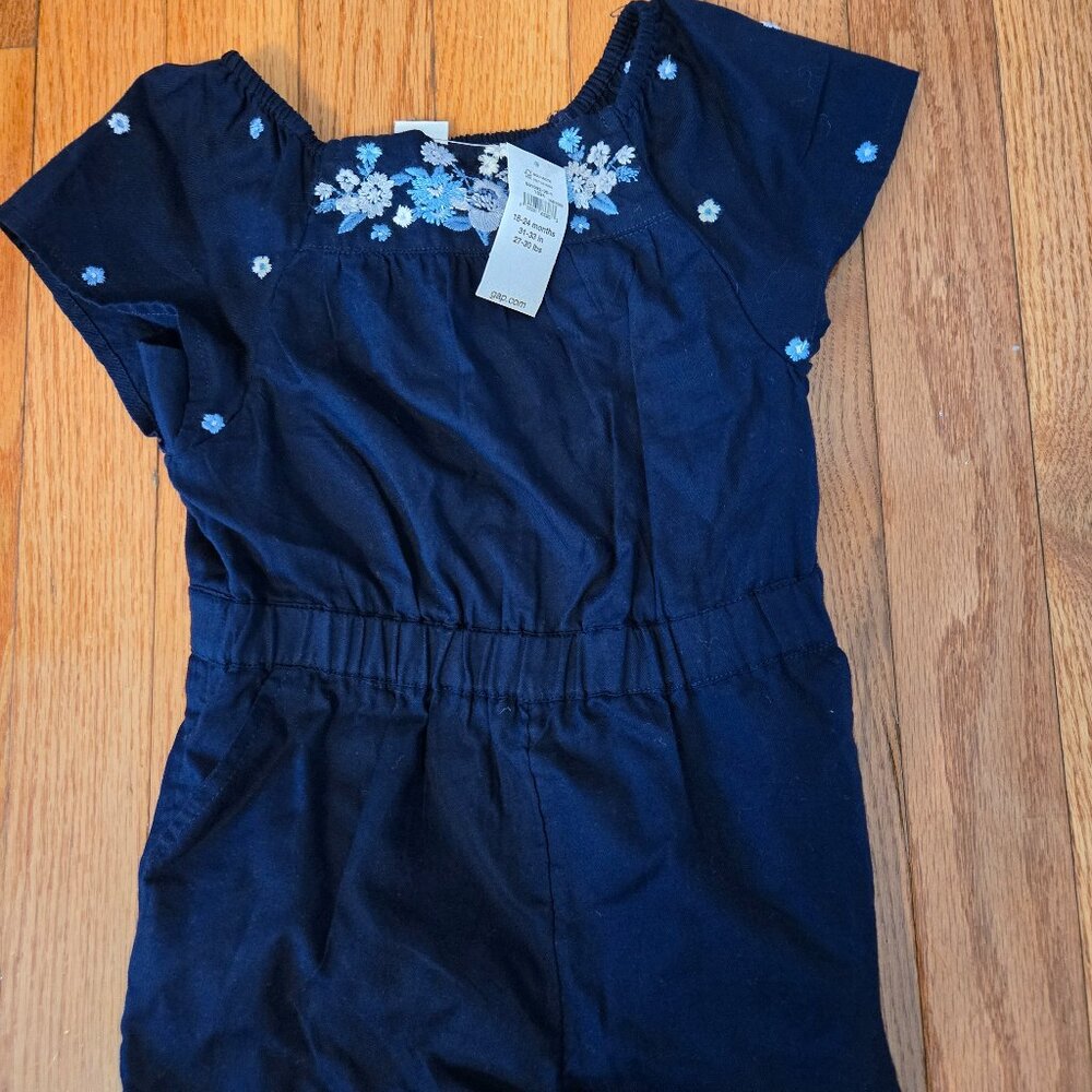 NWT Girls Gap Kids Size 18-24 months blue floral romper